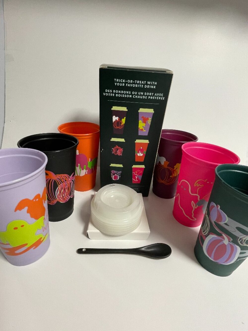 Starbucks Halloween Reusable Glow in Dark Hot Cups 6 Pack 16 oz Tumbler Set NEW